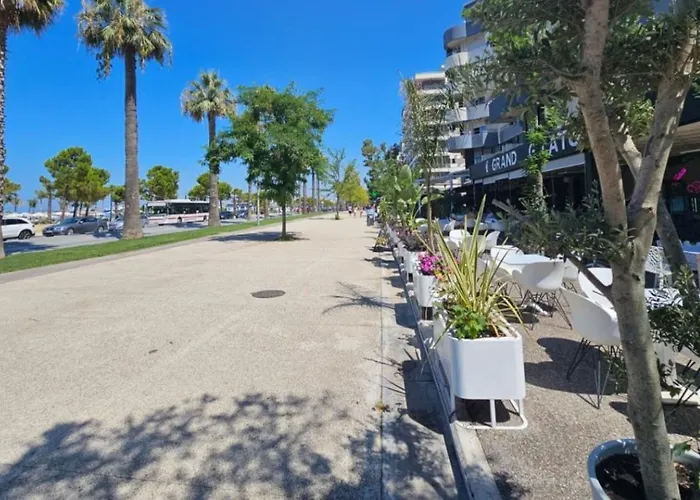 Two Bedroom Seafront *