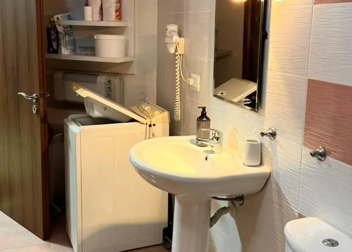 Apartment Two Bedroom Seafront *